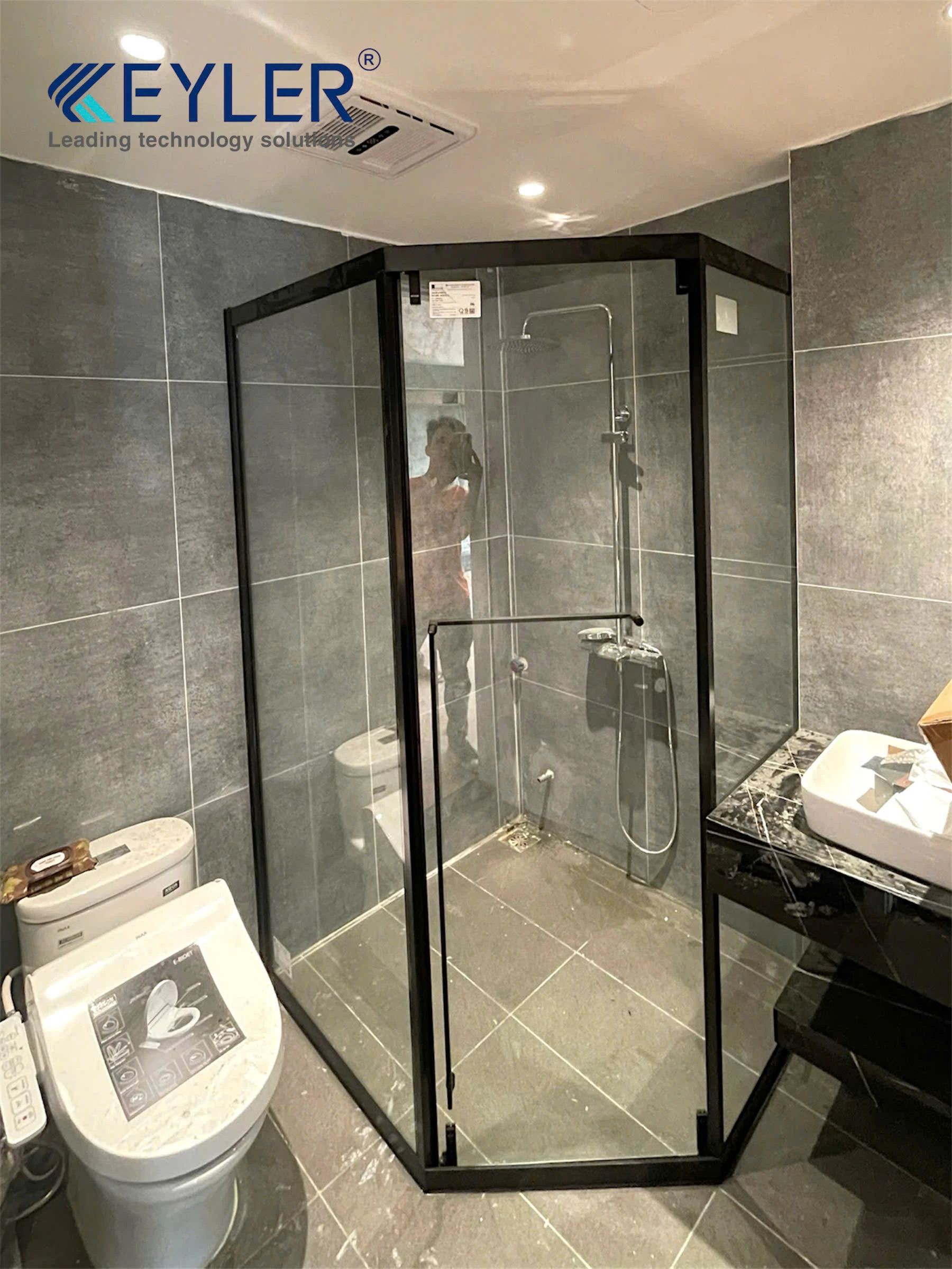 Cabin tắm kính Keyler KL5037 – Giải pháp hoàn hảo cho không gian phòng tắm hiện đại