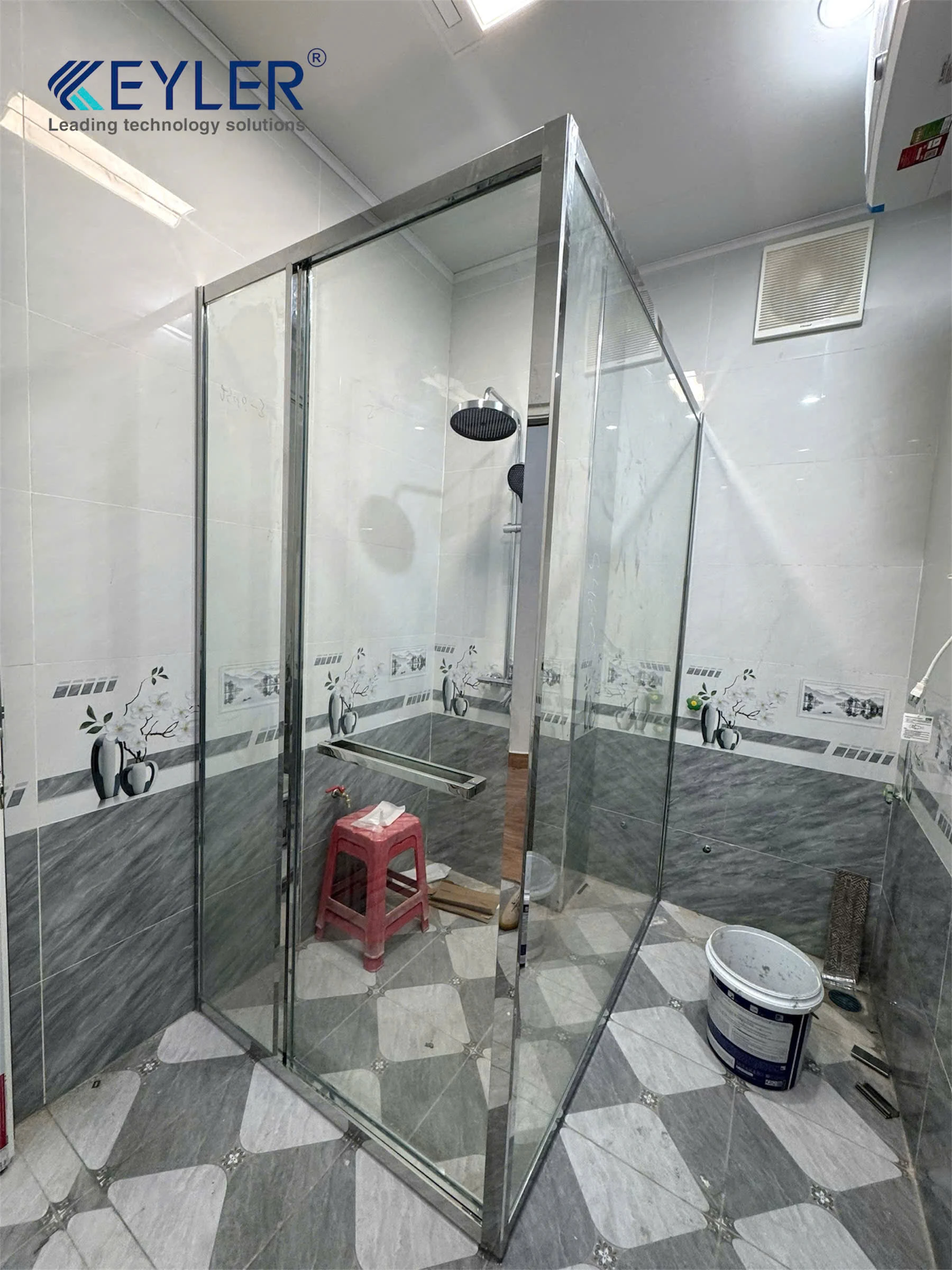Bàn Giao Hệ Cabin Tắm Kính KL-5030 Góc 90° Tại Đông Anh, Hà Nội – Chuẩn Chất Lượng Keyler Việt Nam