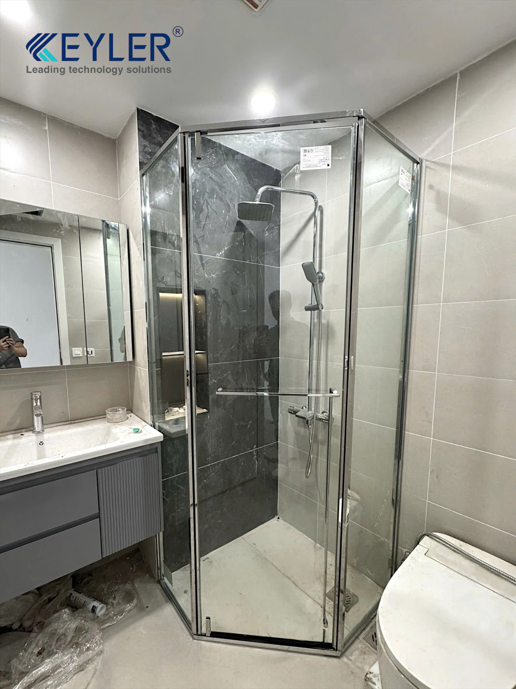 Bàn Giao Cabin Tắm Kính 135 Độ Tại Nhà Chị Hiền – Võ Chí Công, Tây Hồ, Hà Nội